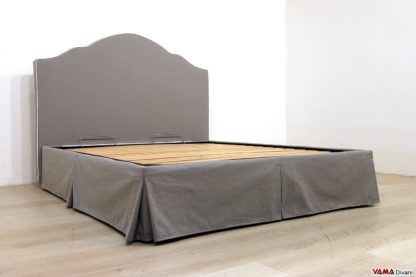 Letto classico matrimoniale con gonna