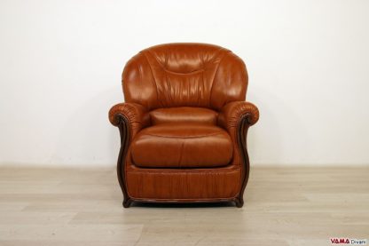 Poltrona classica in pelle e legno