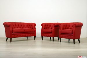 Salottino in pelle rossa