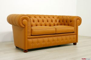 Divano Chesterfield in similpelle marrone 2 posti