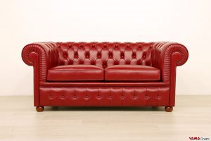 Divano Chesterfield rosso lucido