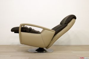 Poltrona relax manuale con poggiapiedi e girevole in acciaio