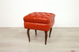 Pouf panca Chesterfield con piedi alti Chippendale