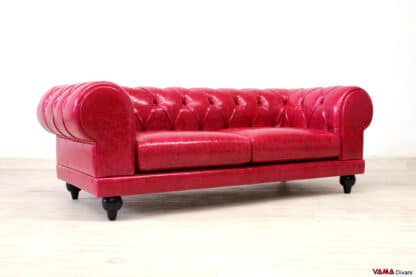 Divano Chesterfield moderno in pelle vintage fucsia con piedi alti neri