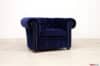 Poltrona Chesterfield blu in velluto