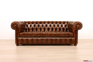 Divano Chesterfield con seduta capitonnè