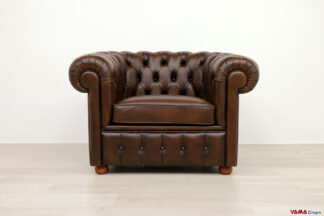 Poltrona Chesterfield London in pelle asportabile marrone