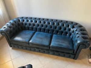 Divano Chesterfield 3 posti blue vintage recensione cliente da Venezia