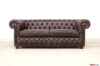 Divano Chesterfield Club in pelle marrone scuro vintage con chiodi ottone invecchiato
