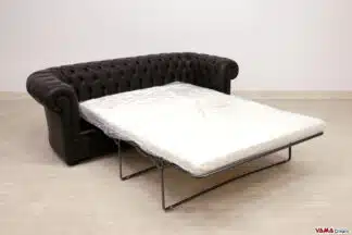 Divano letto Chesterfield marrone testa di moro con materasso matrimoniale