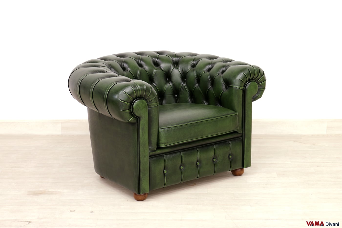 Poltrona Chesterfield verde inglese in offerta e in pronta consegna