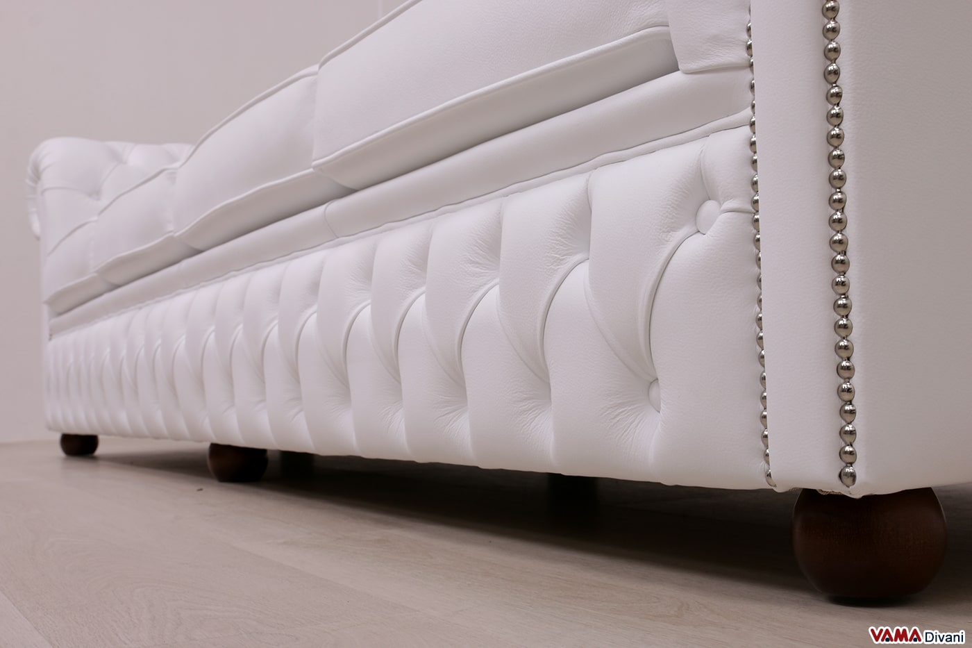 Base capitonné del divano Chesterfield Club 4 posti bianco